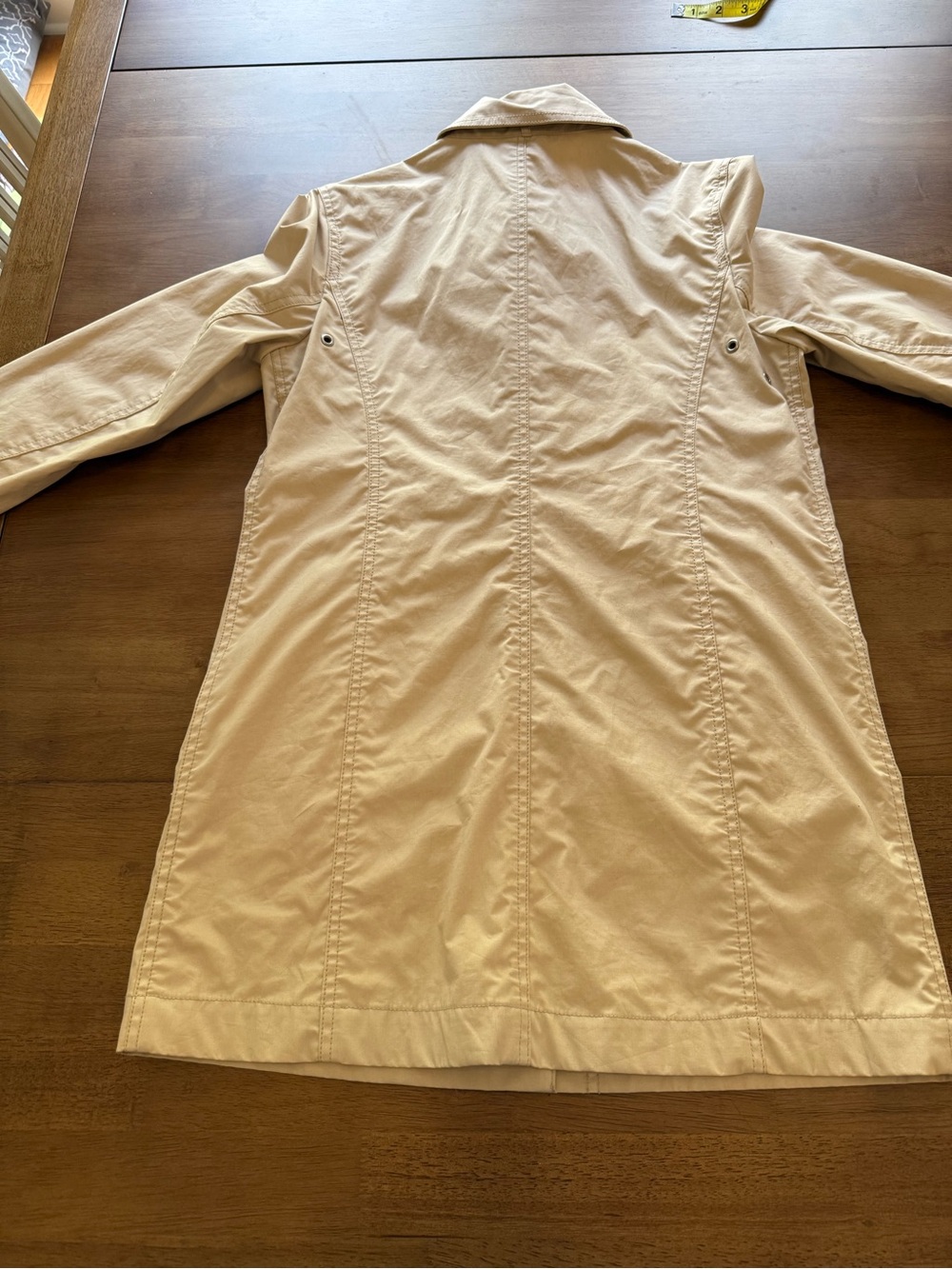 GAP Beige Rain Coat Trench Jacket Women’s XS Lightweight Button Front - Picture 13 of 15
